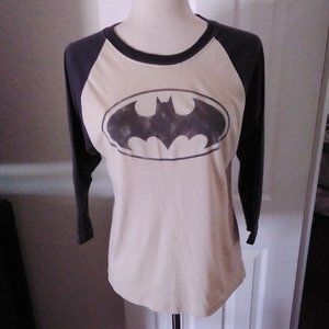 Junk Food Clothing T-Shirt Cream & Gray Batman X-Large